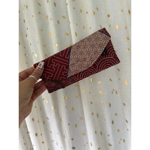Handmade Handcraft By Mitzie Asian Inspired Hook Loop Rectangle Wallet - Picture 2 of 7
